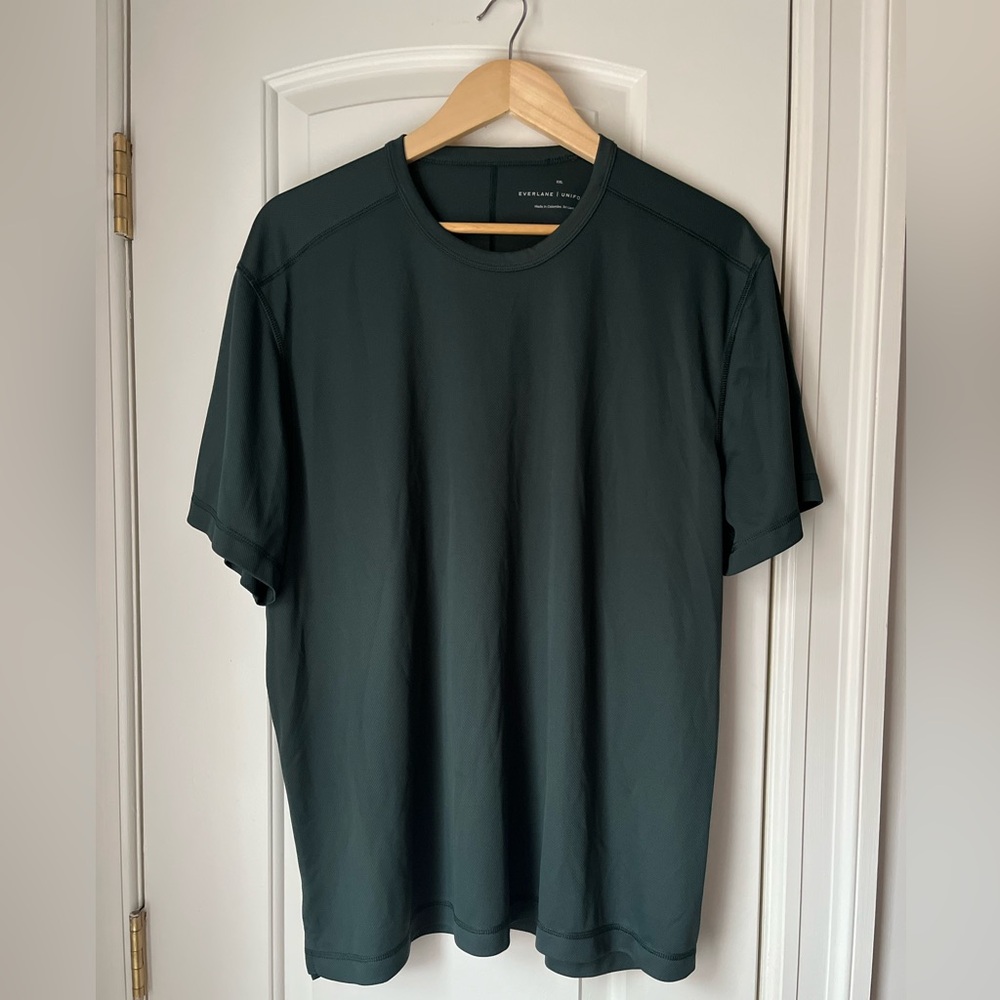 NWOT Everlane Mesh Sport Tee - Picture 2 of 5